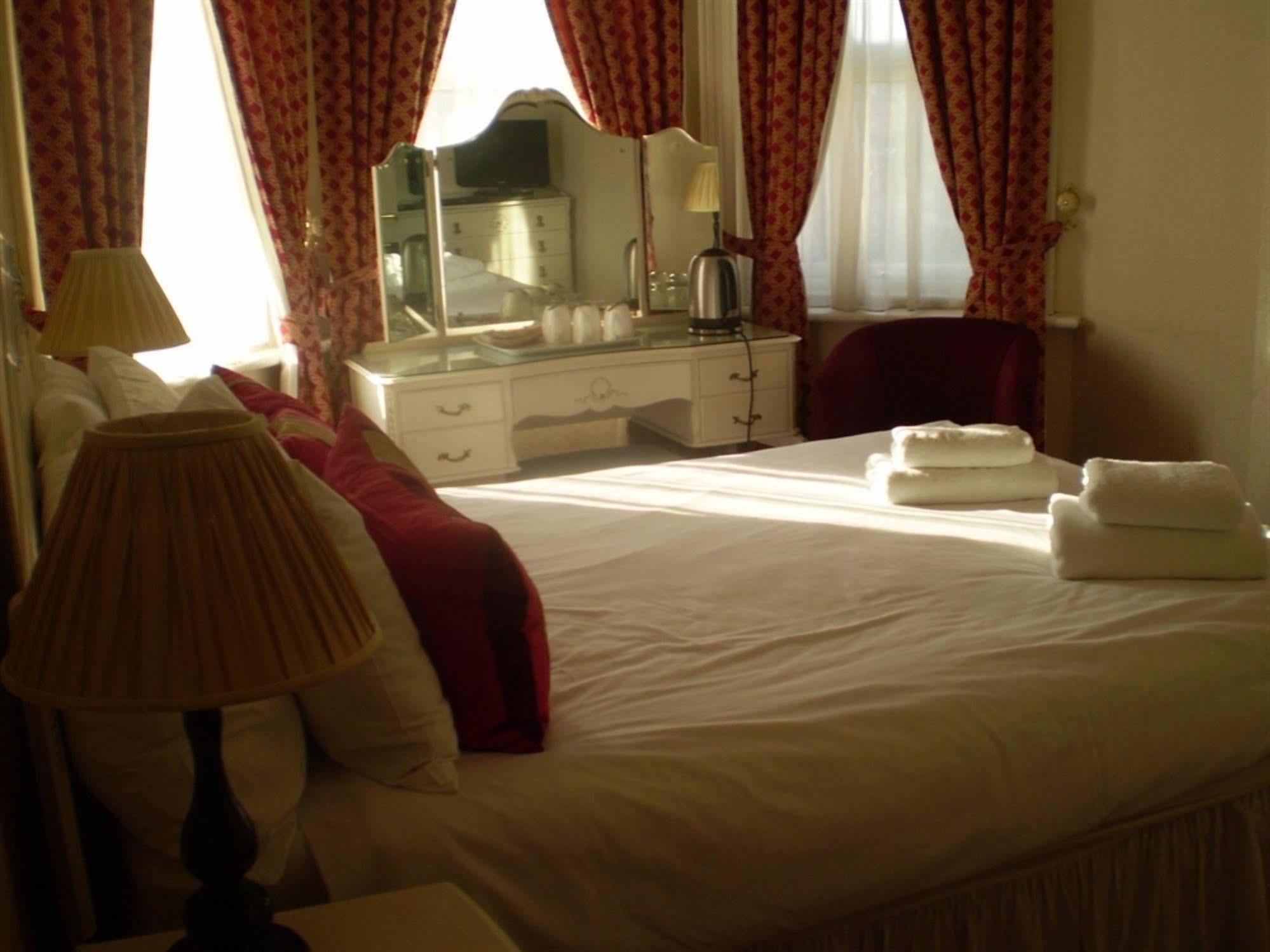 Park View Hotel Eastbourne Zewnętrze zdjęcie